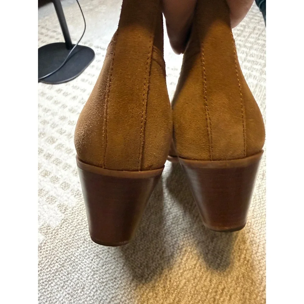 Dolce Vita Tan Suede Western Pointed Toe Ankle Boots Block Heel Women Size 11